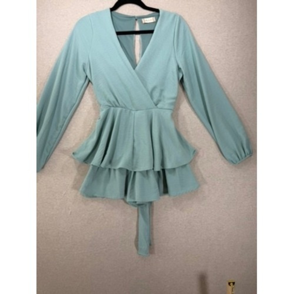 Altar'd State Romper Womens Small Sage Green Excellent Tiered Ruffle Long Sleeve